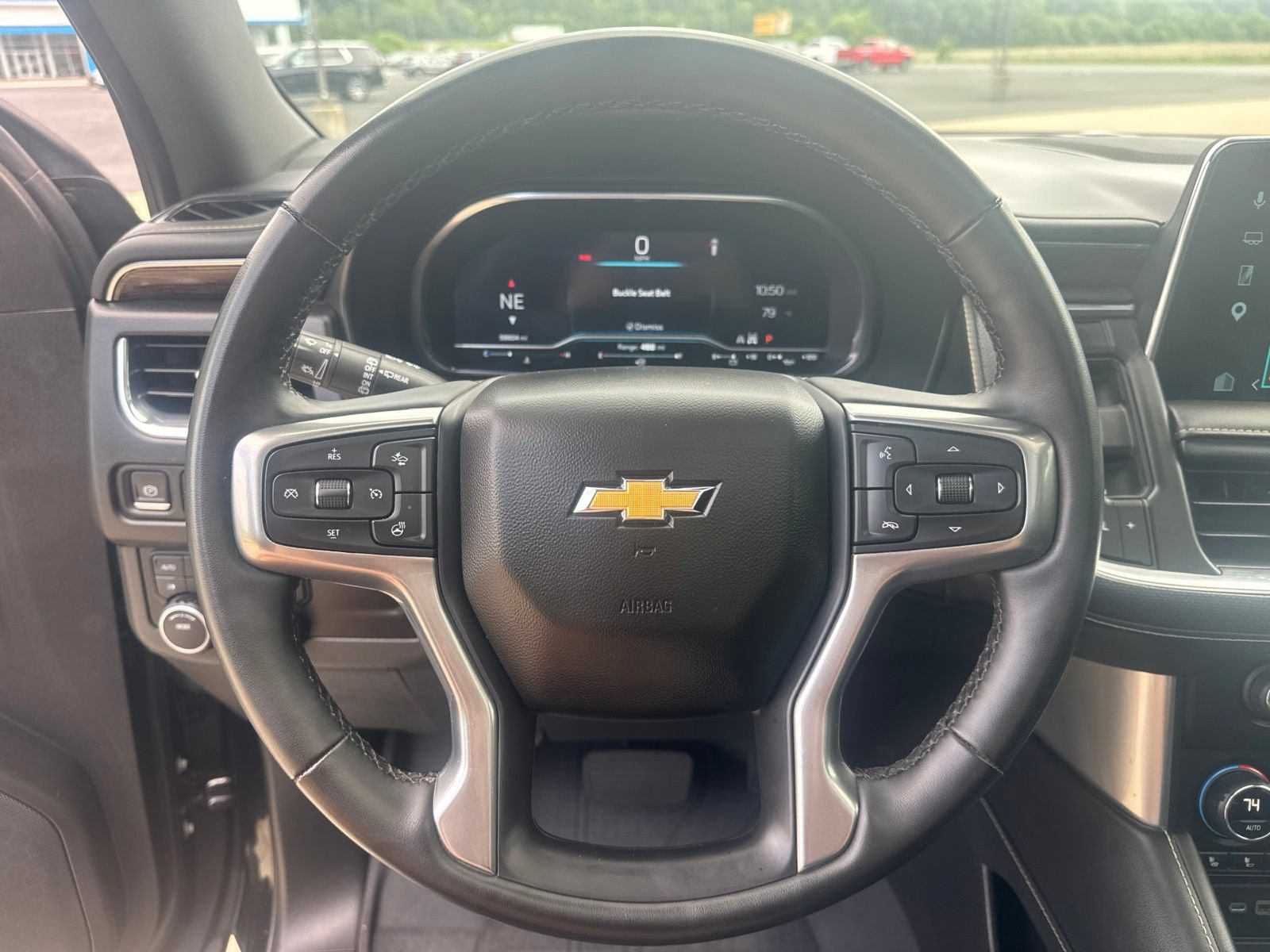 Used 2023 Chevrolet Tahoe Premier AWD/4WD image 25