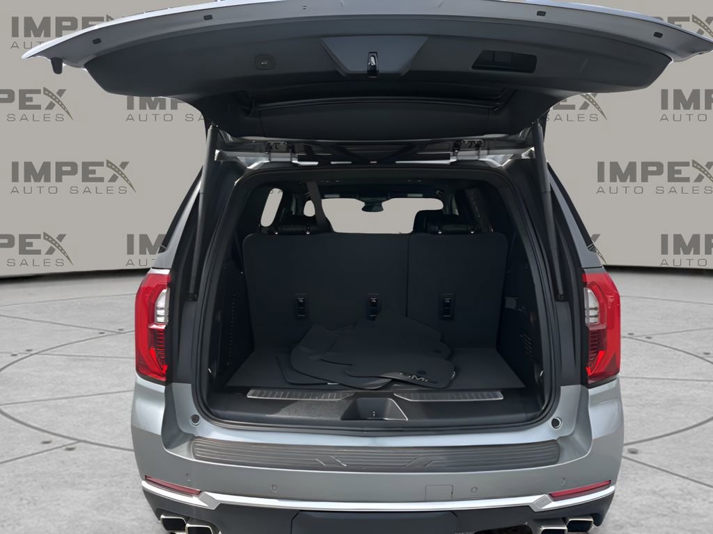Used 2025 GMC Yukon Denali image 30
