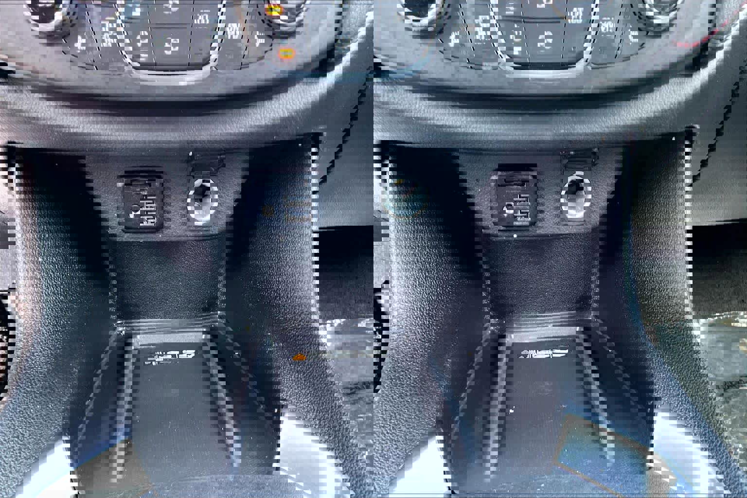 Certified 2023 Chevrolet Traverse RS image 36