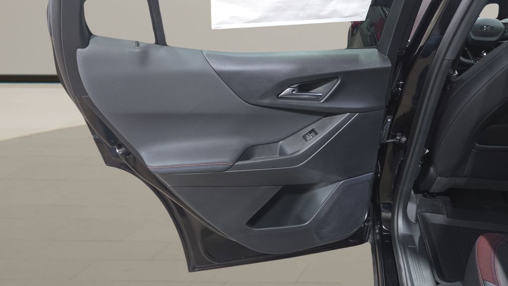 New 2026 Chevrolet Equinox RS FWD image 19
