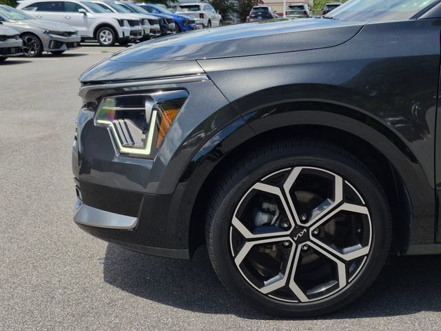 Used 2024 Kia Niro EX Touring FWD image 9