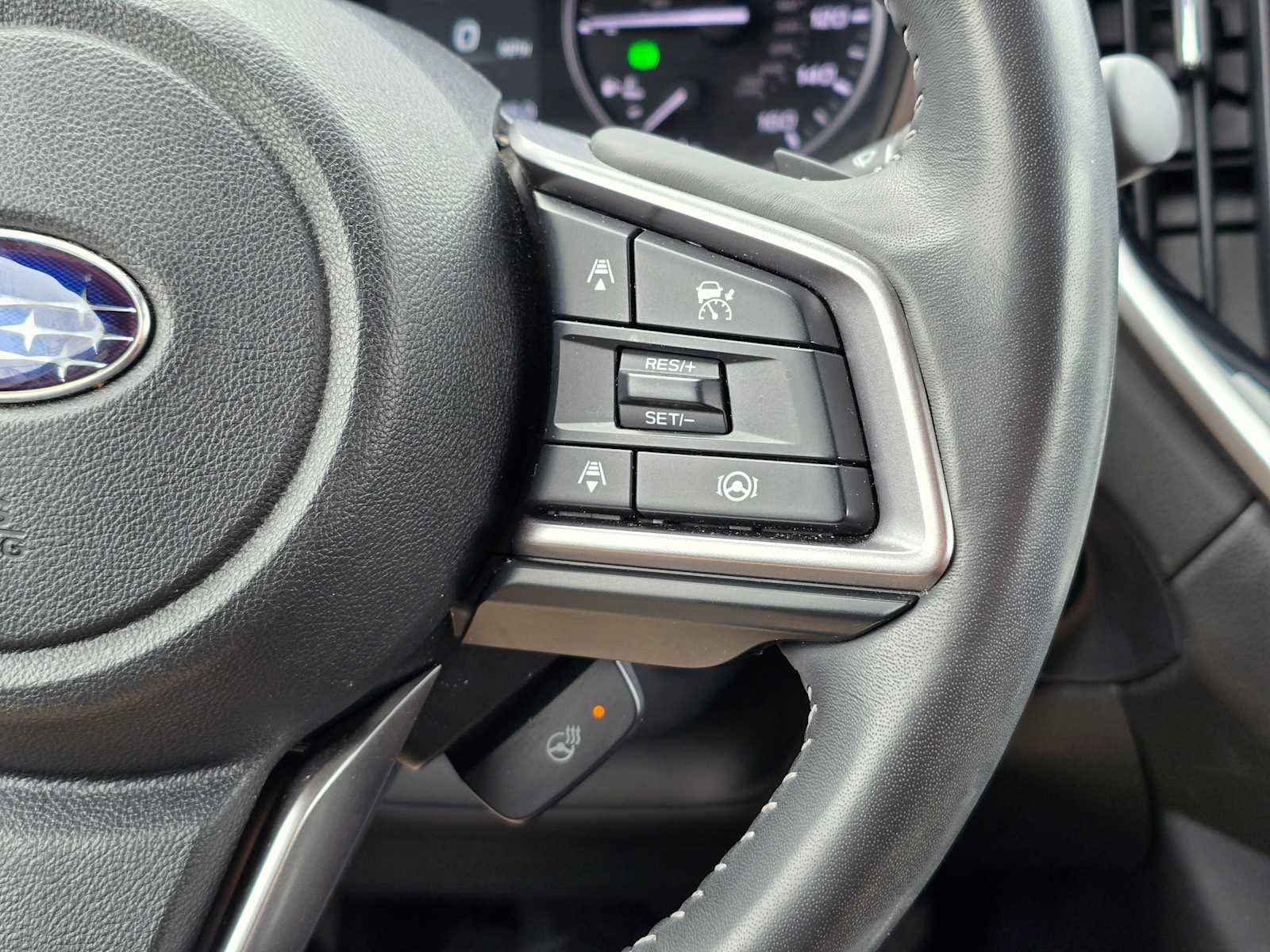 Used 2023 Subaru Ascent Touring image 29