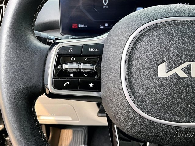 Used 2024 Kia Sorento SX FWD image 20