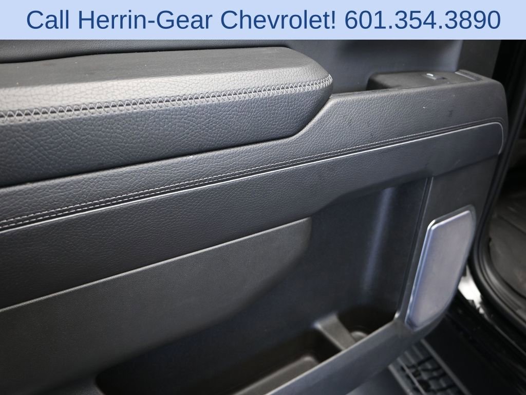 Used 2024 GMC Sierra 3500 Denali w/ Denali Reserve Package image 15