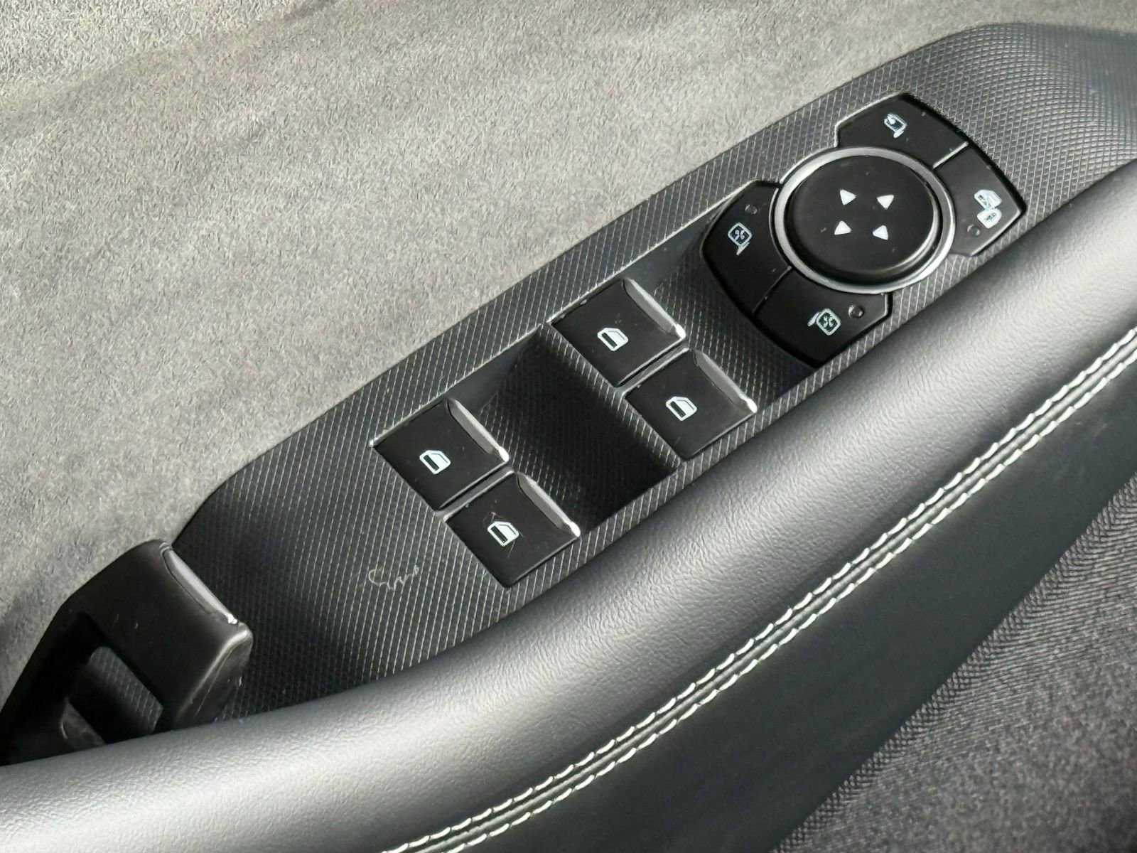 Used 2024 Ford Mustang Mach-E GT image 28