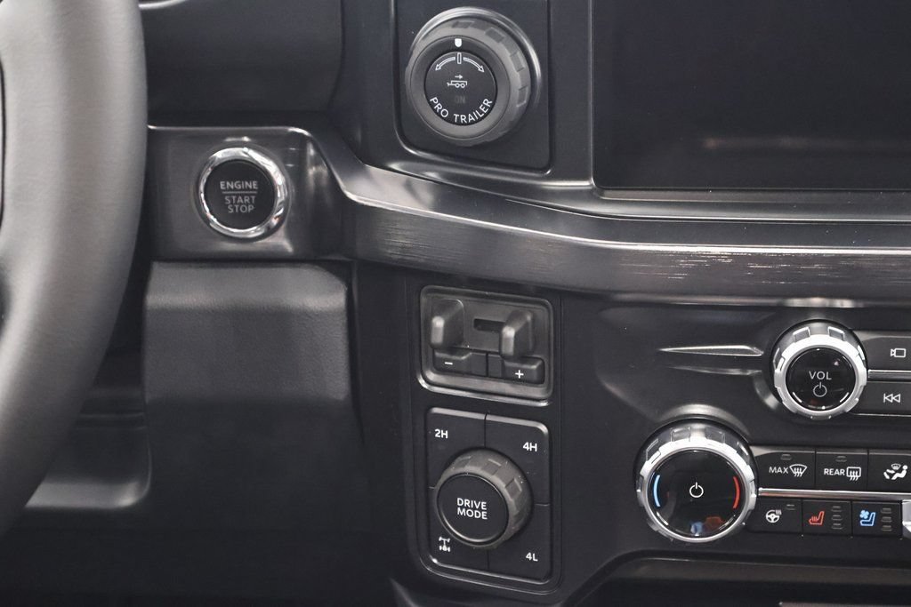 New 2026 Ford F350 Lariat w/ Black Appearance Package AWD/4WD image 22