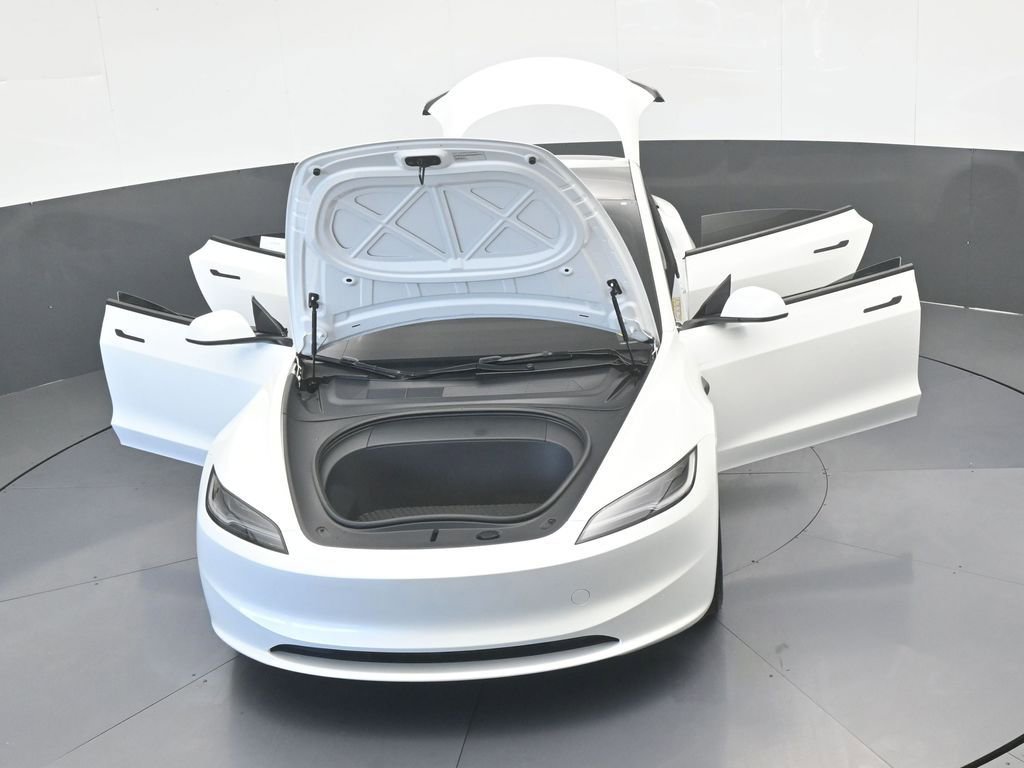 Used 2024 Tesla Model 3 Standard Range image 69