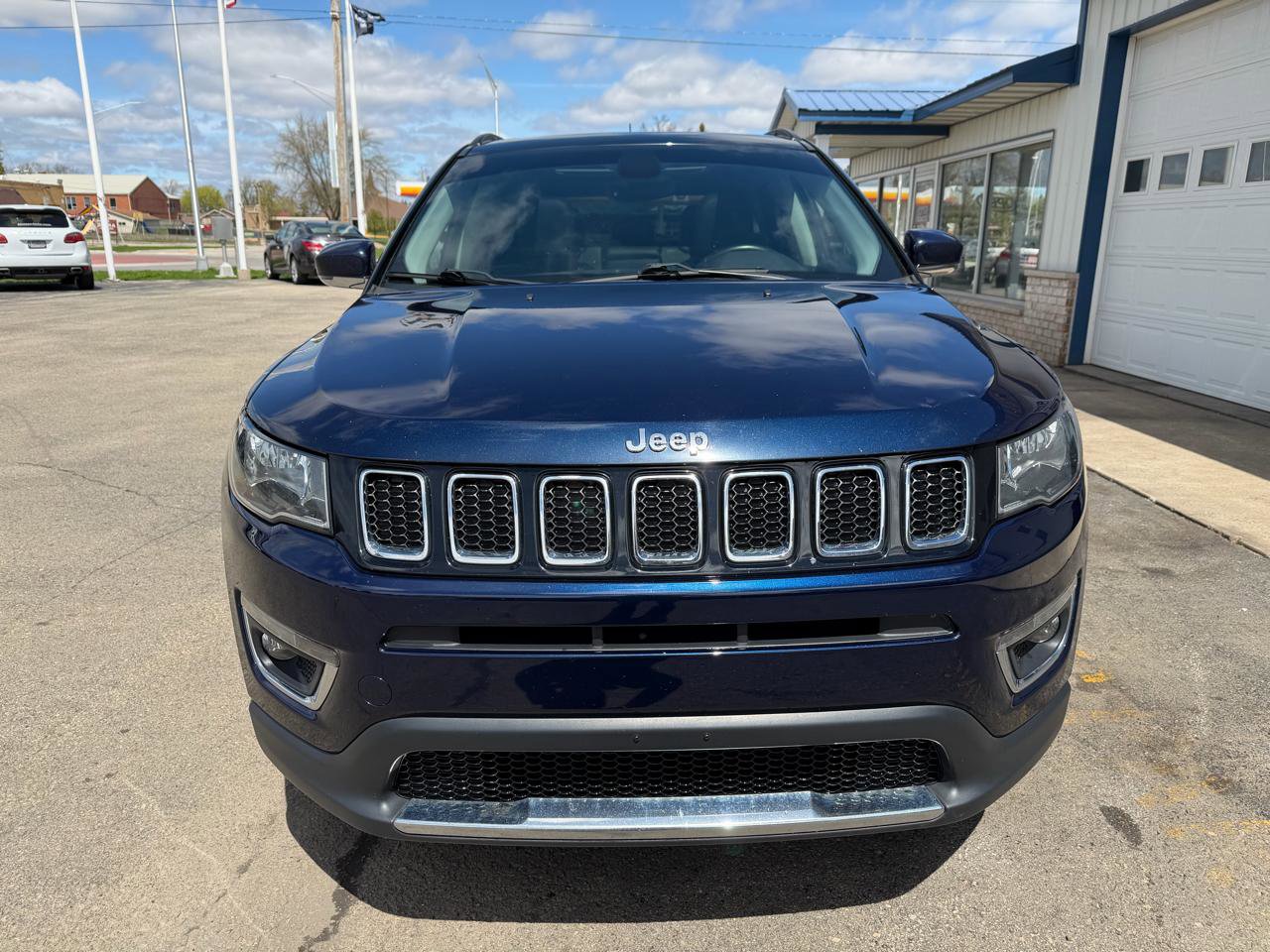 Used 2018 Jeep Compass Limited w/ Navigation Group AWD/4WD image 8