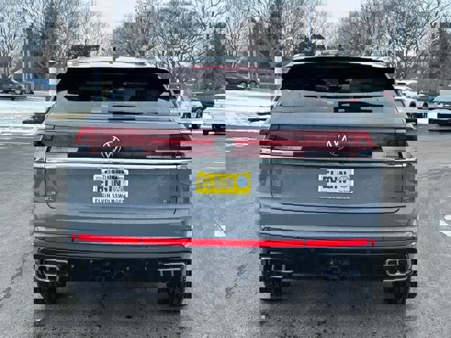 New 2026 Volkswagen Atlas Cross Sport SEL Premium R-Line image 5