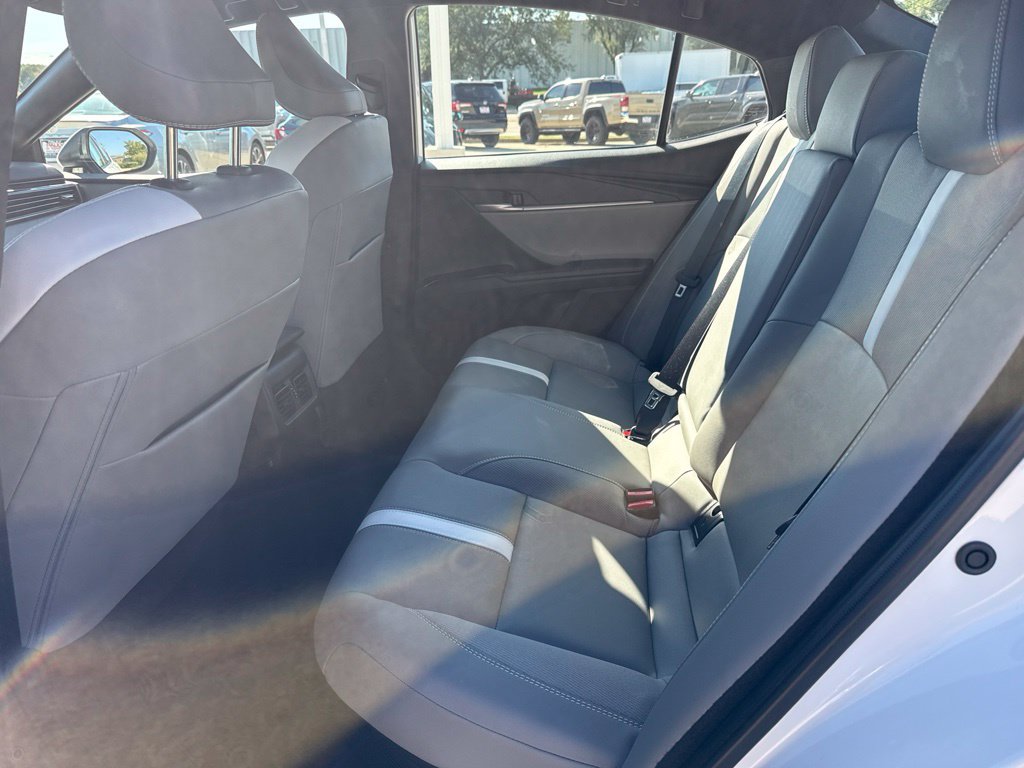 Certified 2025 Toyota Camry SE w/ Convenience Package AWD/4WD image 9