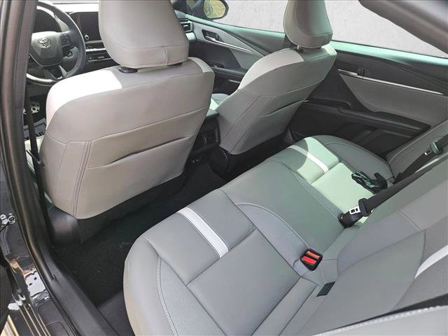 Used 2026 Toyota Camry SE w/ Convenience Package image 9