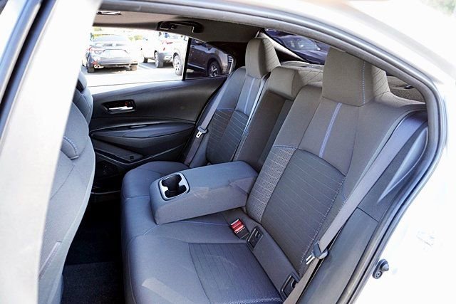 Used 2022 Toyota Corolla SE FWD image 16