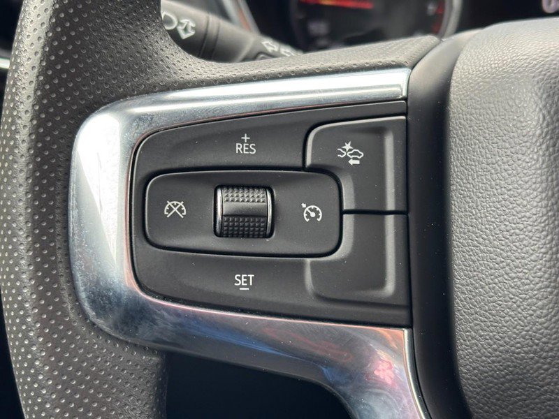 Certified 2024 Chevrolet Blazer LT w/ Convenience Package image 17