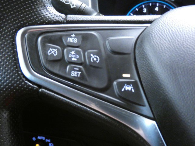 Used 2021 Chevrolet Equinox LT w/ LPO, Cargo Package image 19