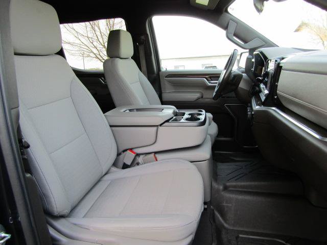 Used 2022 Chevrolet Silverado 1500 LT w/ Max Trailering Package AWD/4WD image 17