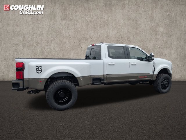 New 2026 Ford F450 King Ranch w/ FX4 Off-Road Package AWD/4WD image 9