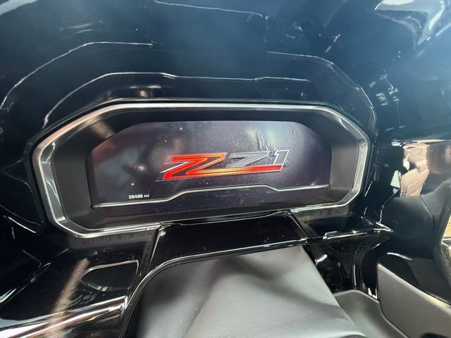 Used 2022 Chevrolet Silverado 1500 RST image 2