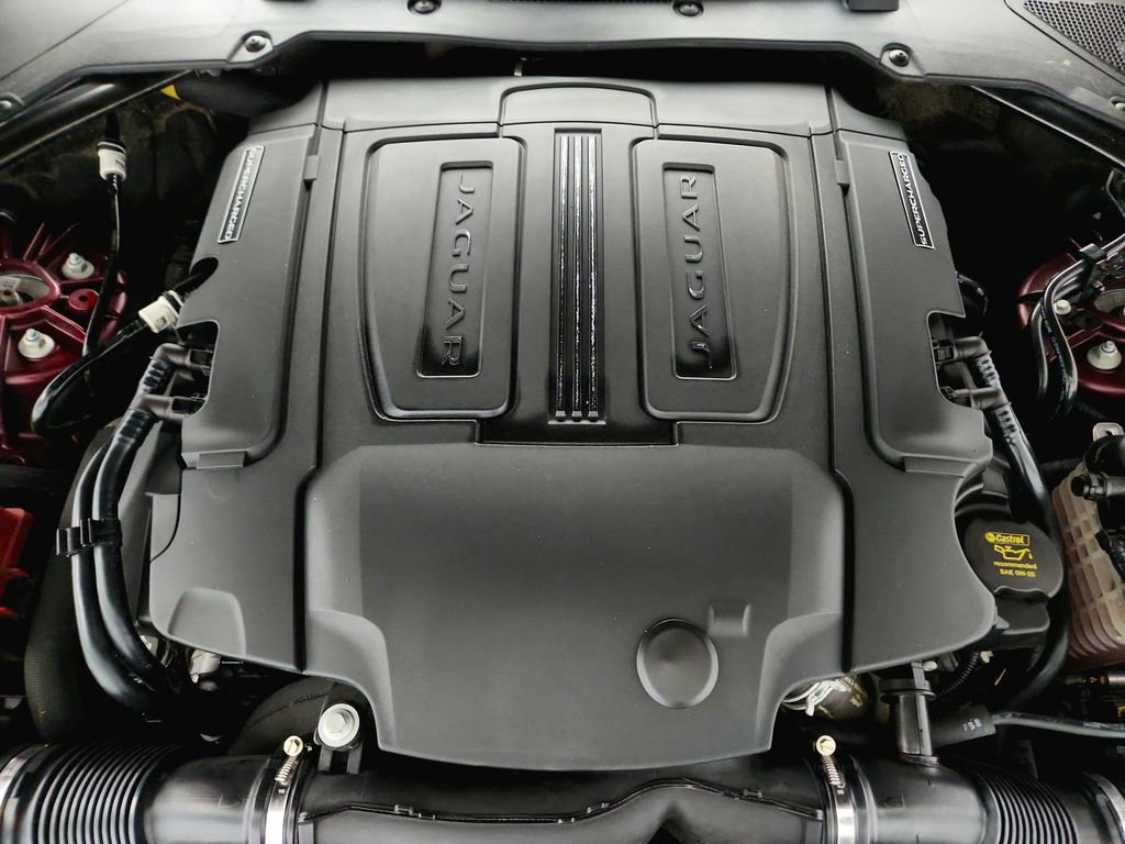 Used 2017 Jaguar XF R-Sport image 41