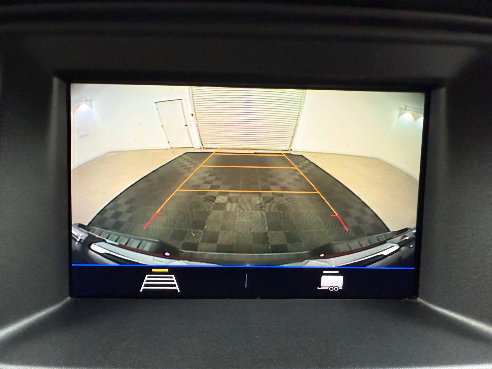 Used 2022 GMC Canyon Elevation Standard image 16