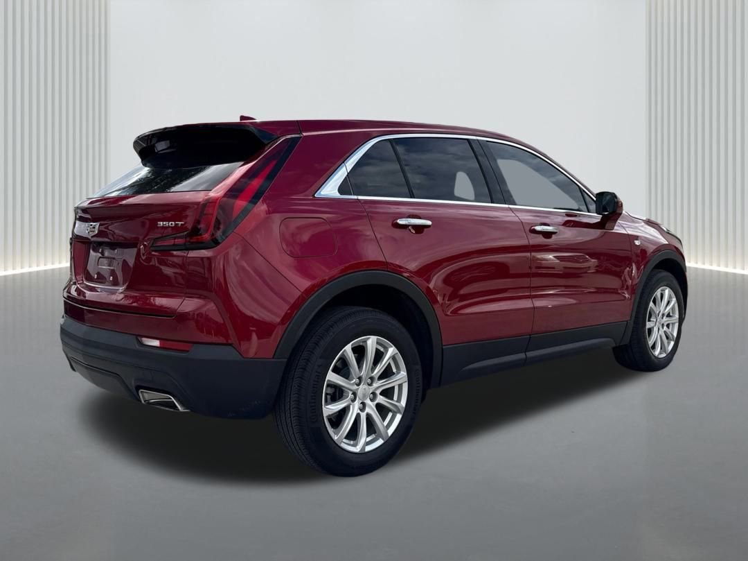 Certified 2023 Cadillac XT4 Luxury w/ Driver Awareness Package image 6