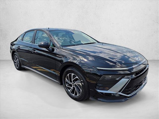 New 2026 Hyundai Sonata Blue FWD image 3