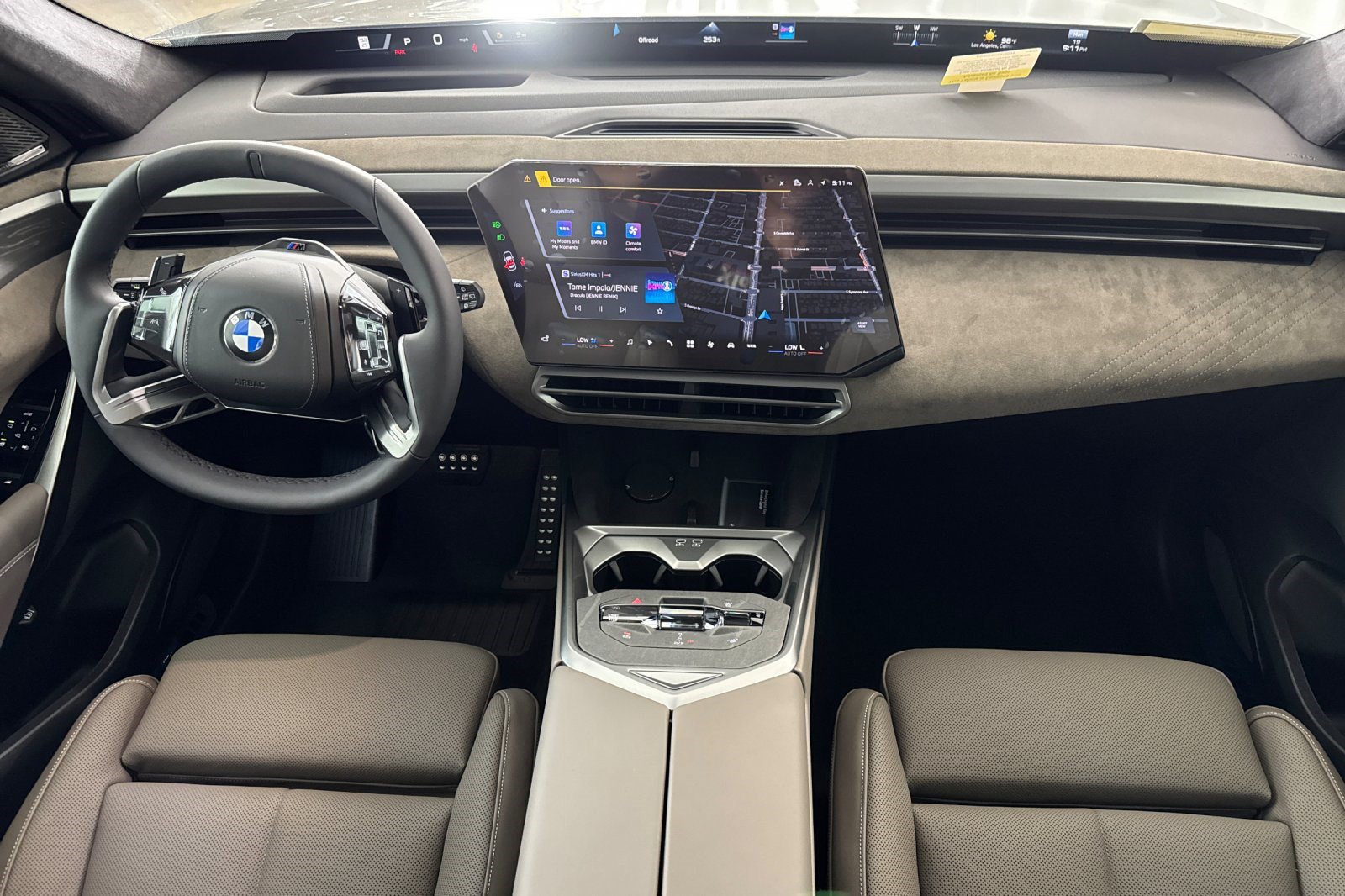 New 2027 BMW X5 xDrive40i w/ M Sport Professional Package AWD/4WD image 14