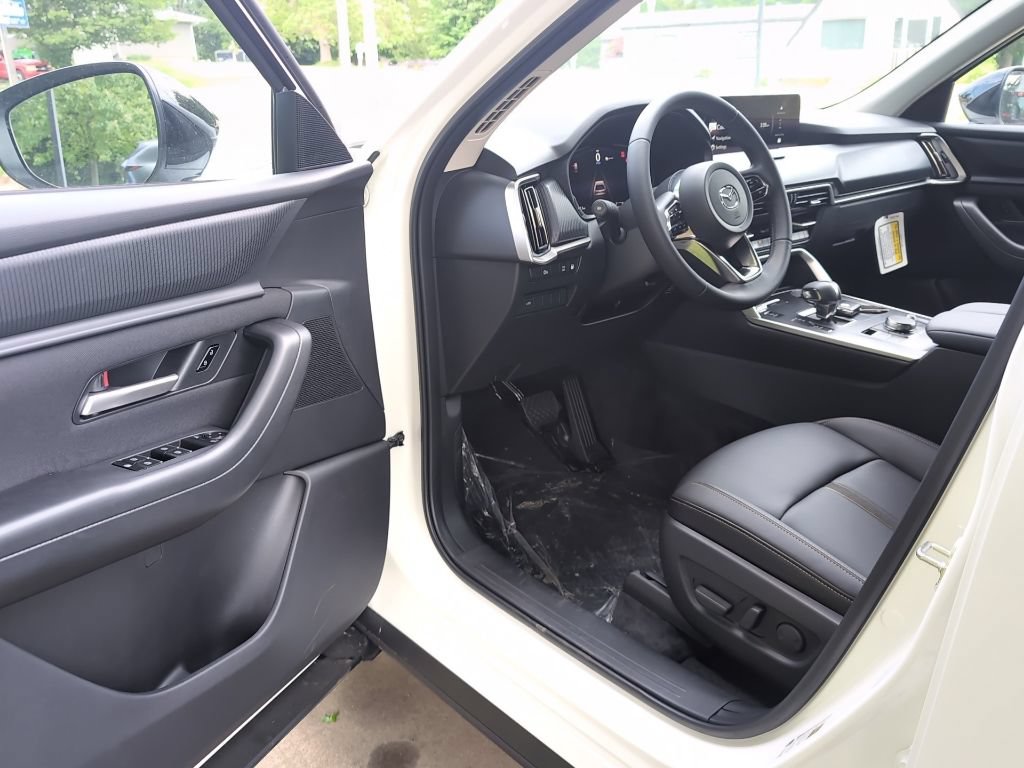 New 2026 MAZDA CX-70 SC AWD/4WD image 16