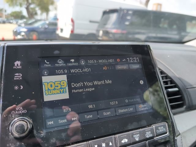 Used 2023 Honda Odyssey Touring image 17