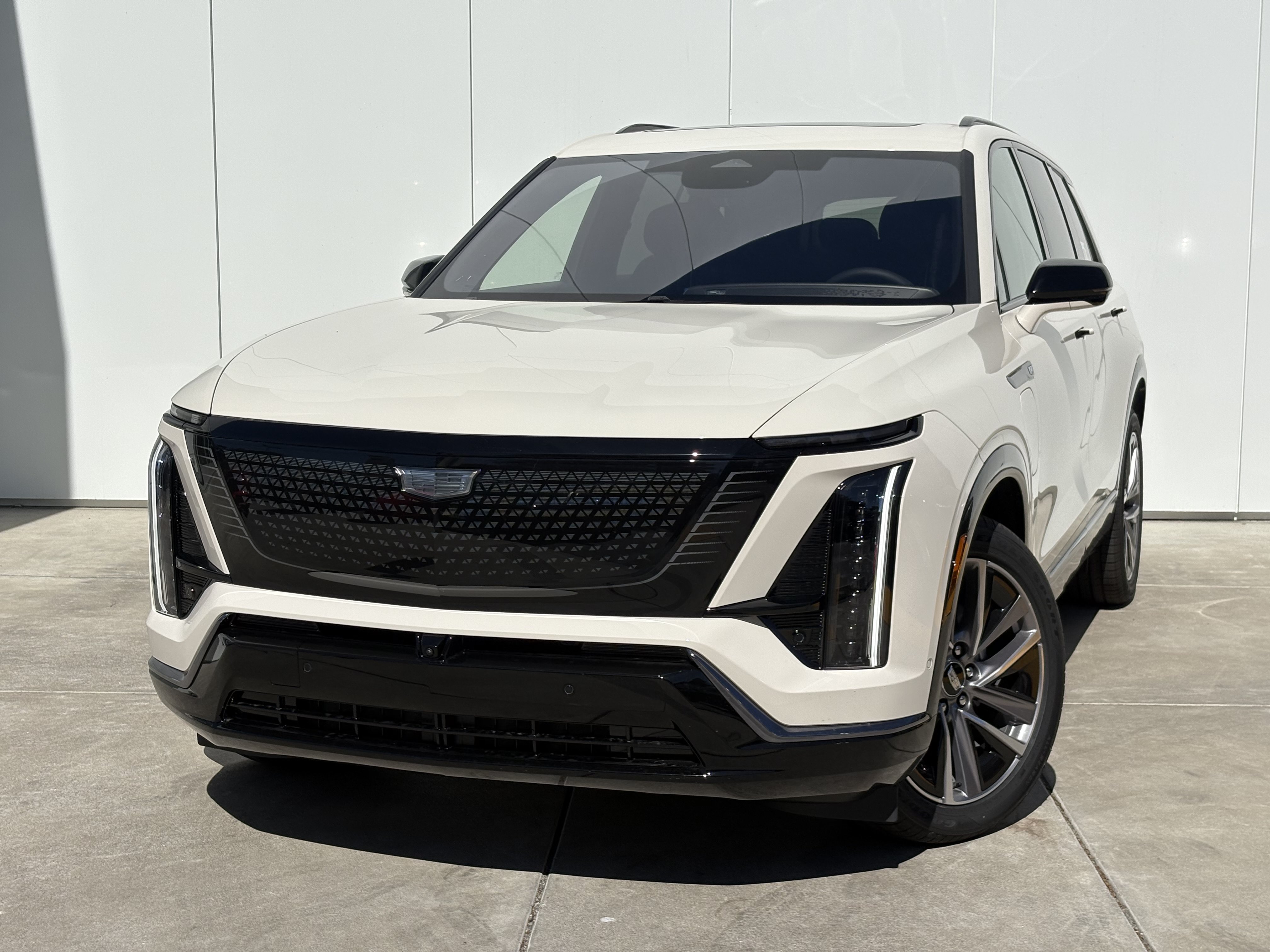 New 2027 Cadillac Vistiq Luxury