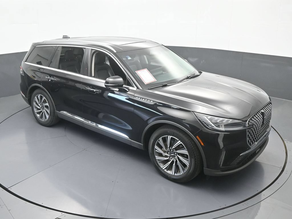 Used 2025 Lincoln Aviator 2WD image 49