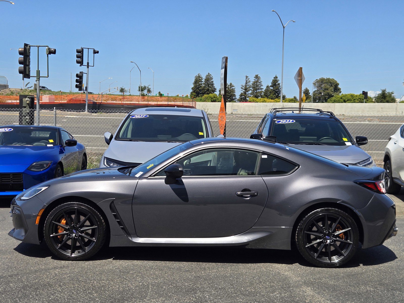 Used 2025 Subaru BRZ tS w/ Popular Package 2 RWD image 7