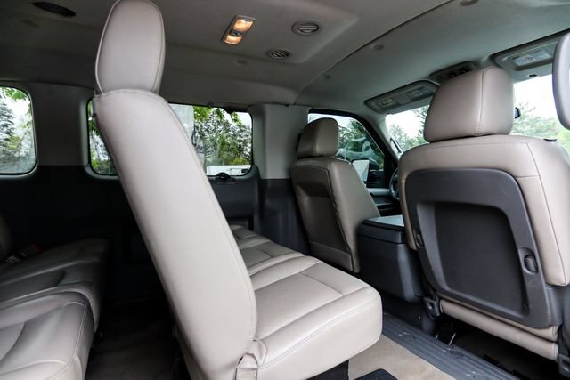 Used 2016 Nissan NV 3500 SL RWD image 50