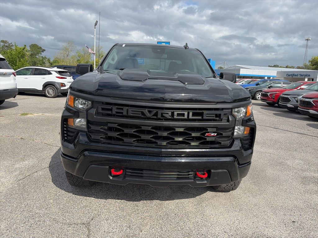 Used 2024 Chevrolet Silverado 1500 Custom Trail Boss AWD/4WD image 3