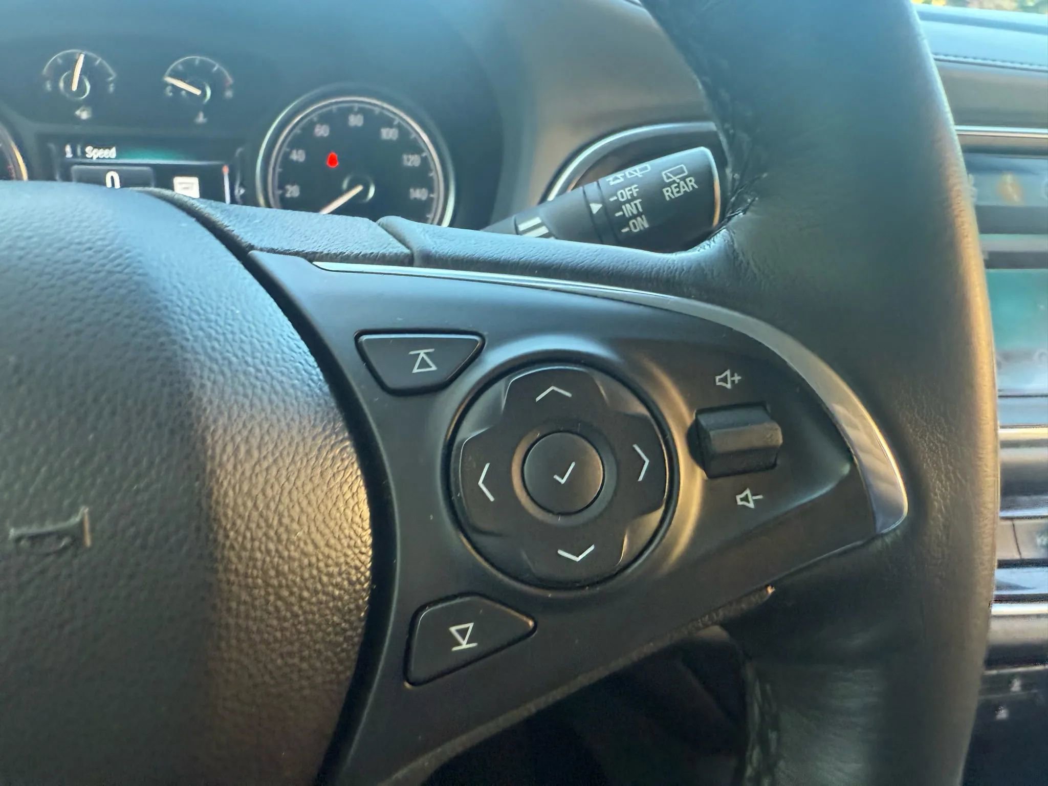 Used 2019 Buick Enclave Premium image 14