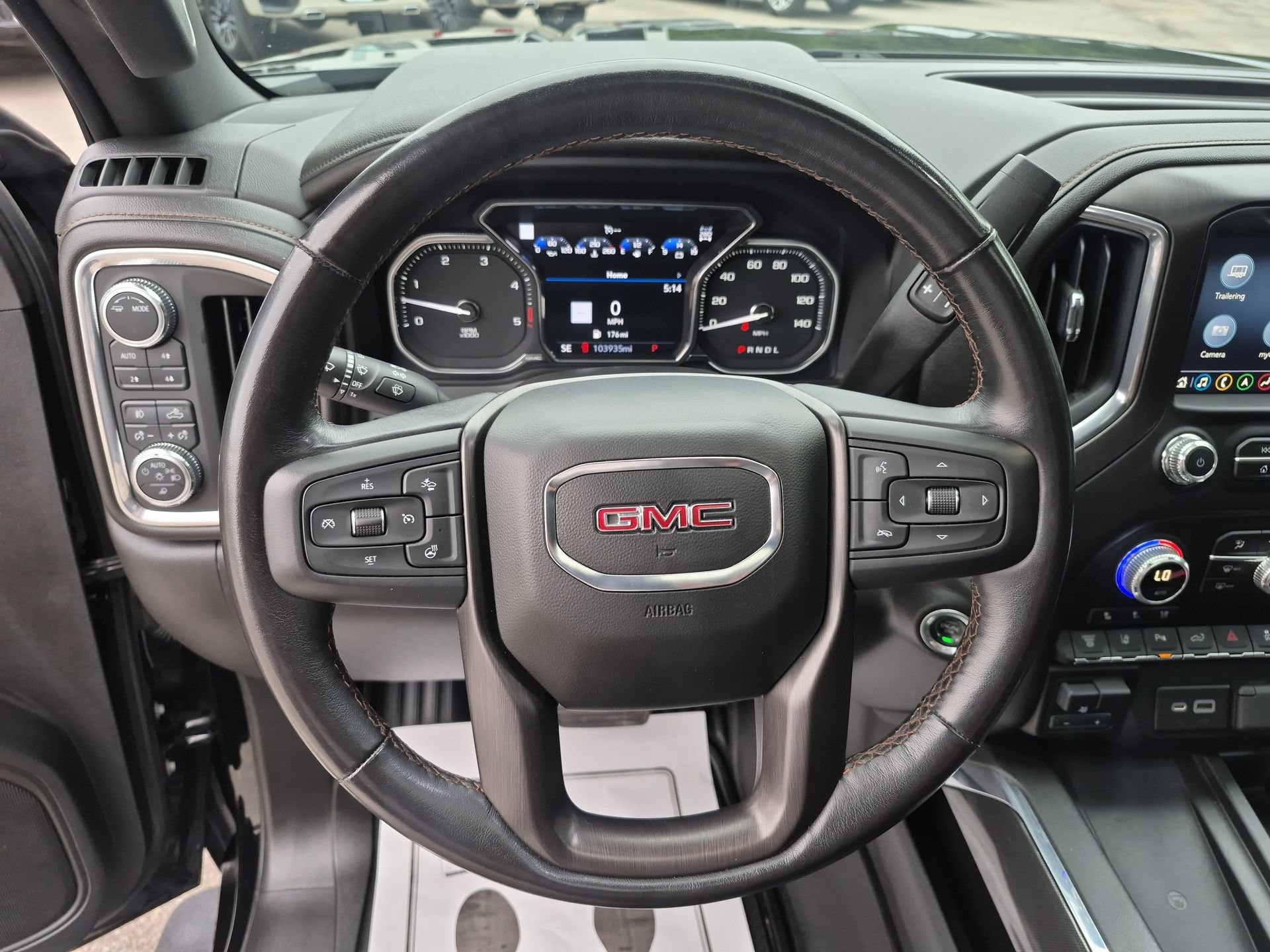 Certified 2022 GMC Sierra 3500 AT4 w/ AT4 Premium Plus Package AWD/4WD image 12