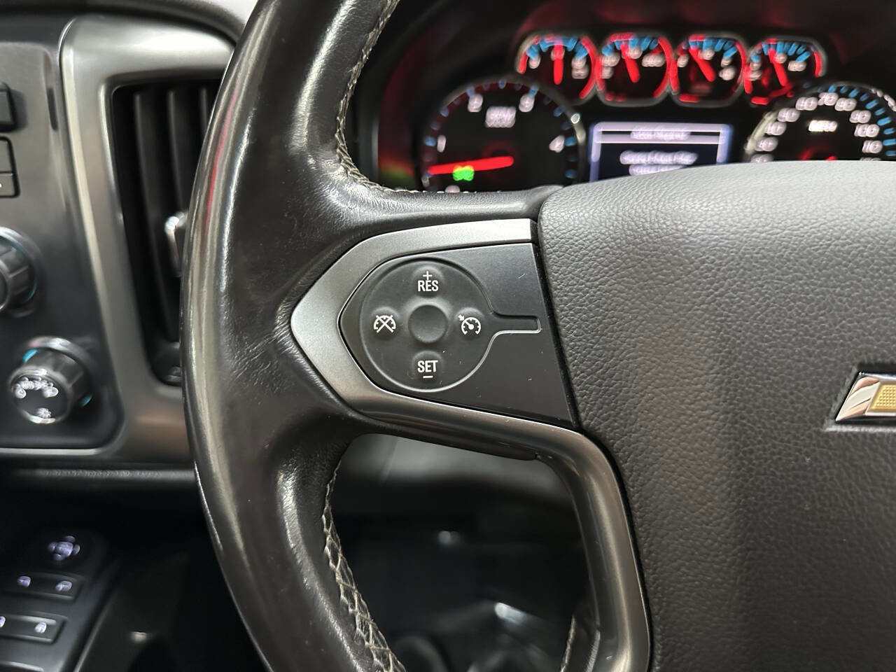 Used 2018 Chevrolet Silverado 3500 LT image 21