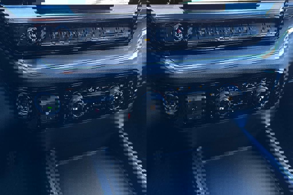 New 2026 Chevrolet Silverado 3500 High Country w/ High Country Premium Package image 20