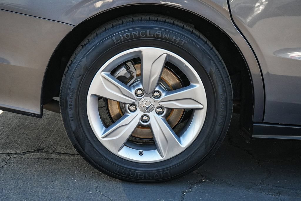 Used 2020 Honda Odyssey EX image 11