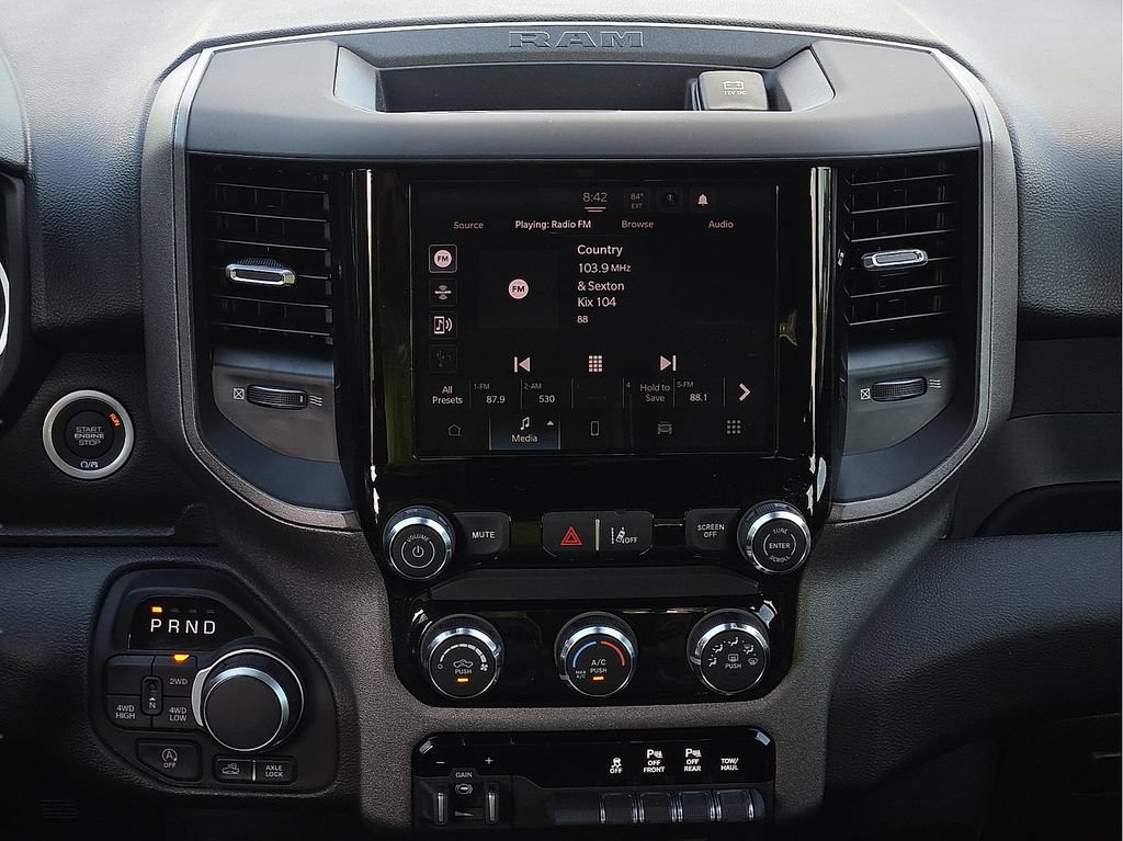 Used 2025 RAM 1500 Classic Warlock AWD/4WD image 10
