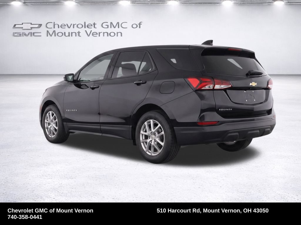 Used 2022 Chevrolet Equinox LS w/ LPO, Floor Liner Package FWD image 23
