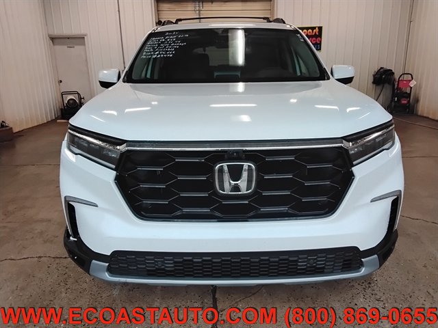 Used 2025 Honda Pilot Elite image 7