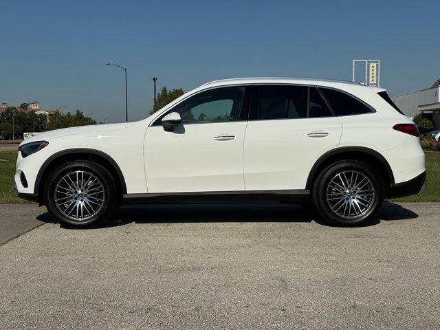 Certified 2025 Mercedes-Benz GLC 300 image 5