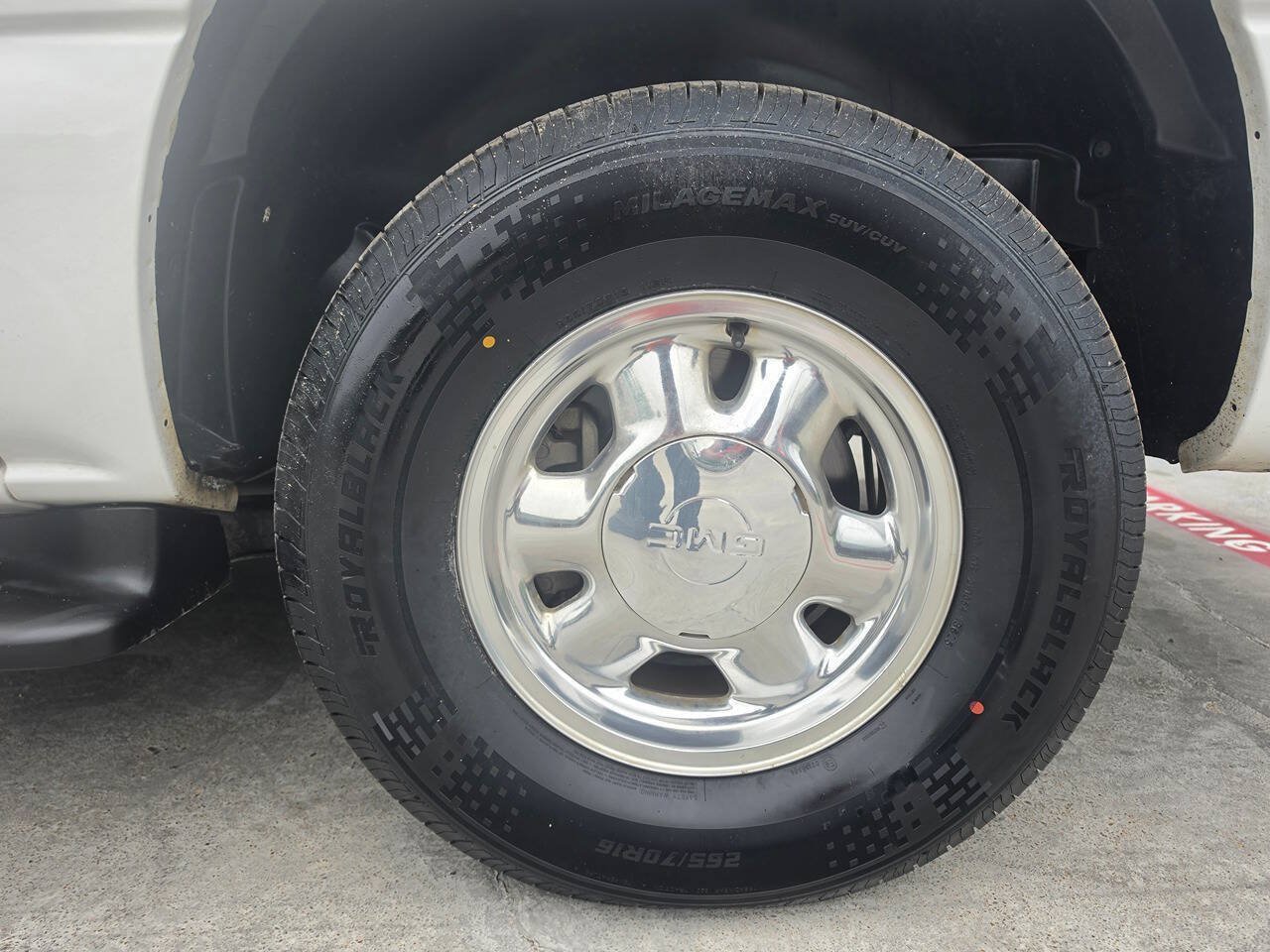 Used 2003 GMC Yukon XL SLT w/ 1SD Preferred Equipment Group RWD image 49