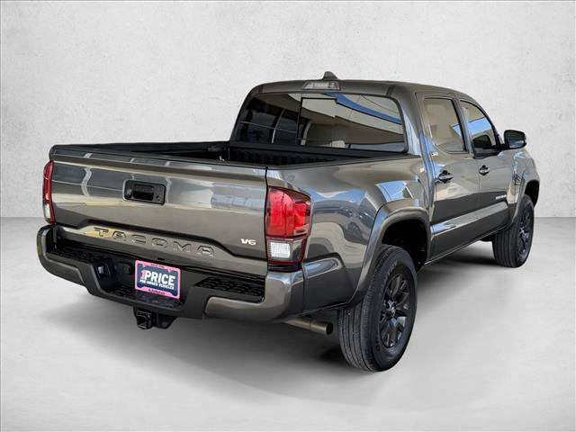 Used 2022 Toyota Tacoma SR5 w/ Technology Package RWD image 6
