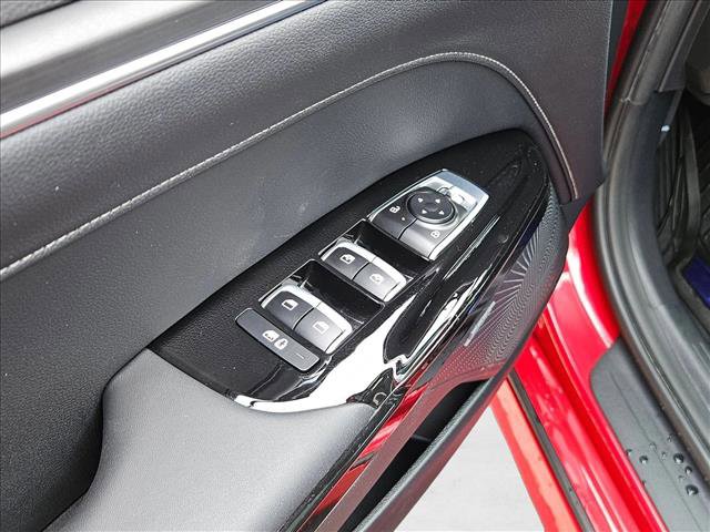 Used 2025 Kia K5 GT-Line w/ GT-Line Premium Package image 11