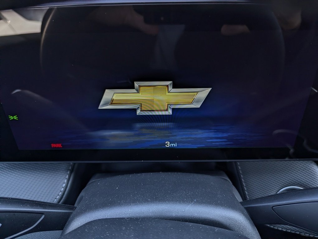 New 2026 Chevrolet Equinox LT w/ Midnight Edition image 2