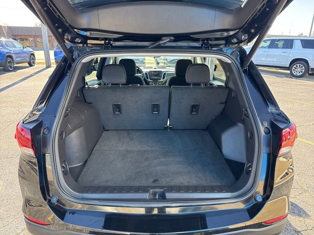 Used 2023 Chevrolet Equinox LT image 18