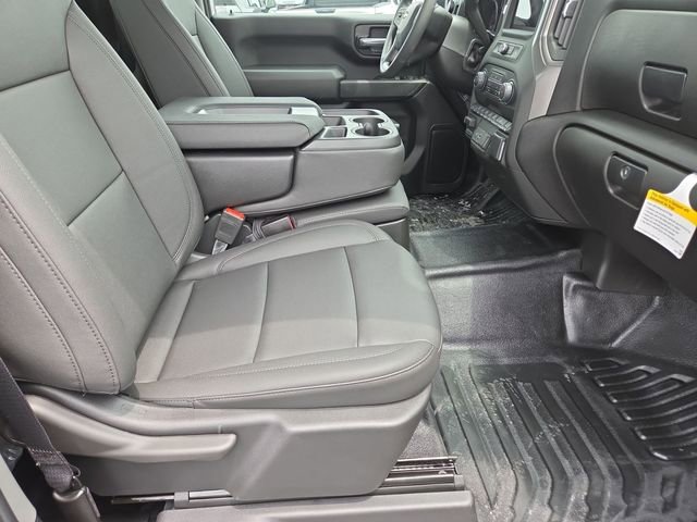 New 2025 Chevrolet Silverado 3500 W/T image 23