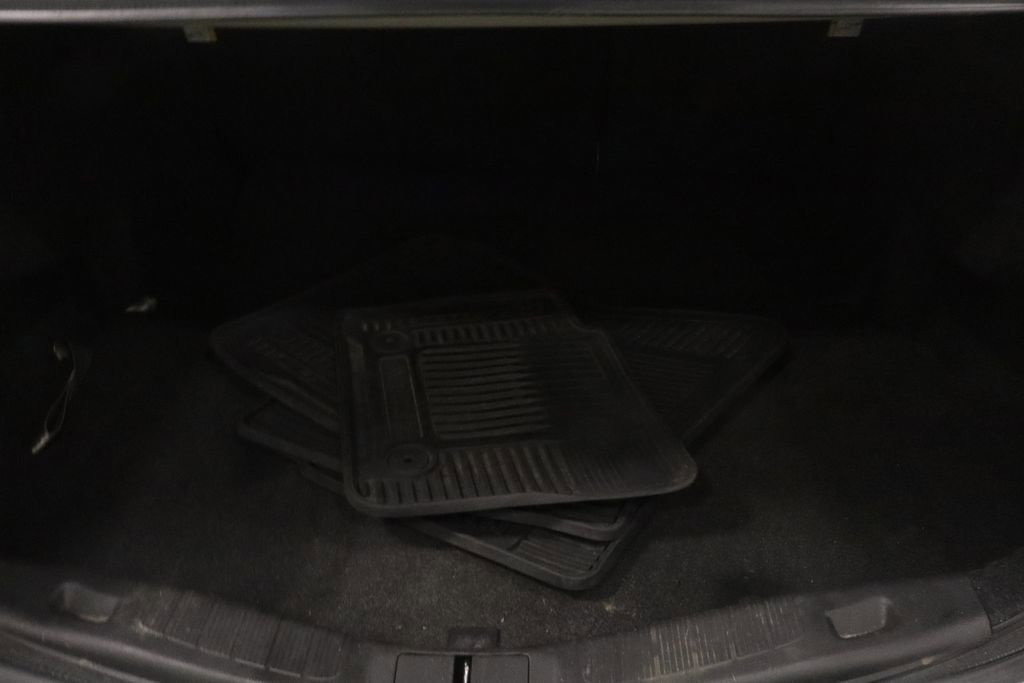 Used 2016 Ford Fusion SE w/ Equipment Group 202A FWD image 14