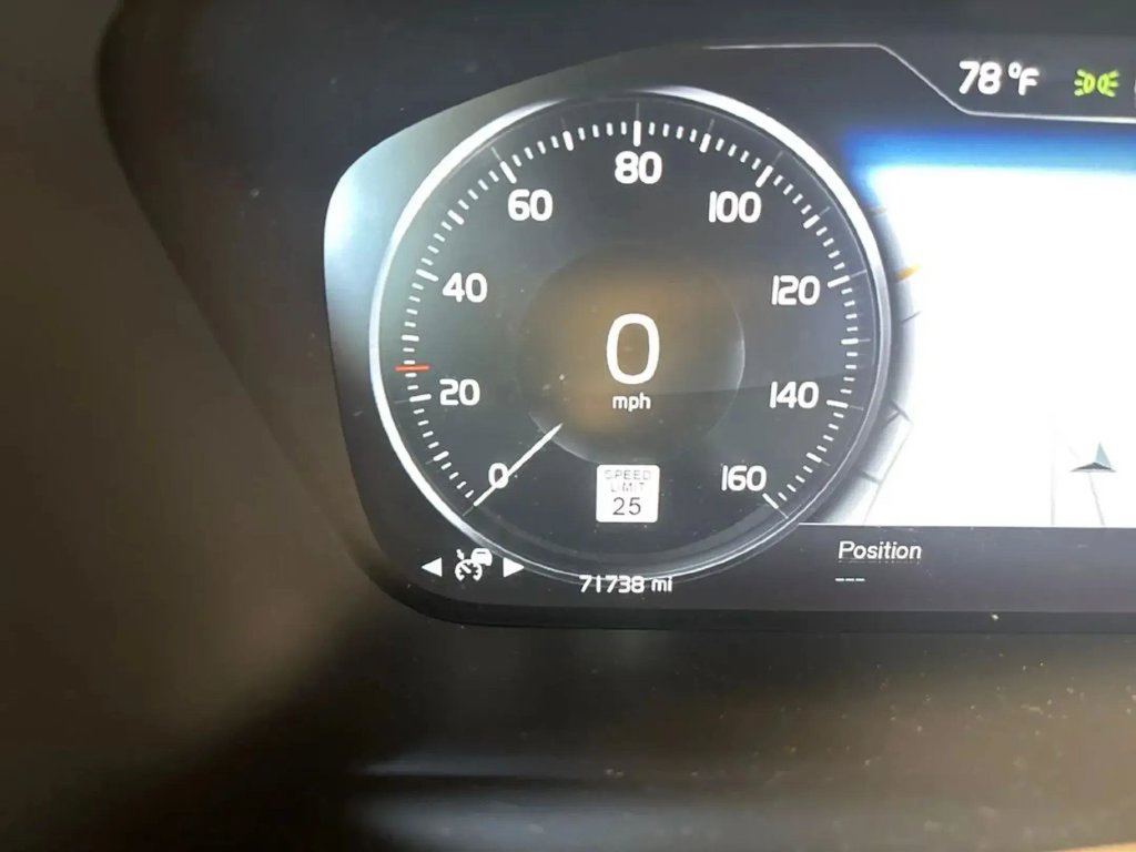 Used 2018 Volvo XC90 T6 Inscription w/ Luxury Package AWD/4WD image 21